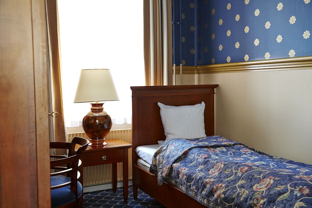 Milling Hotel Plaza 15/56