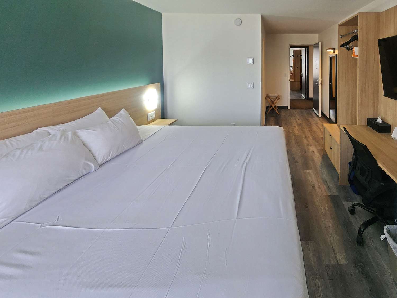 Econo Lodge Deschambault, QC 7/22