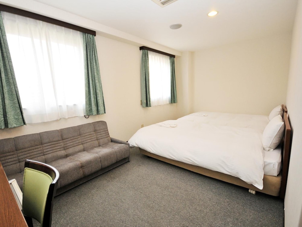 Hotel Green Line 10/46