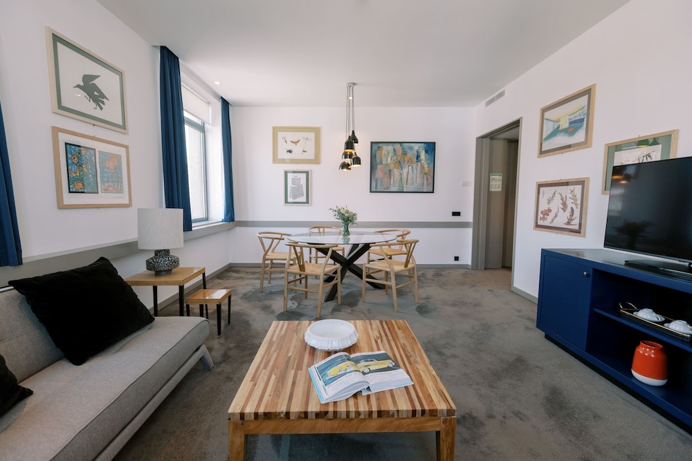 The Editory Artist Hotel 27/50