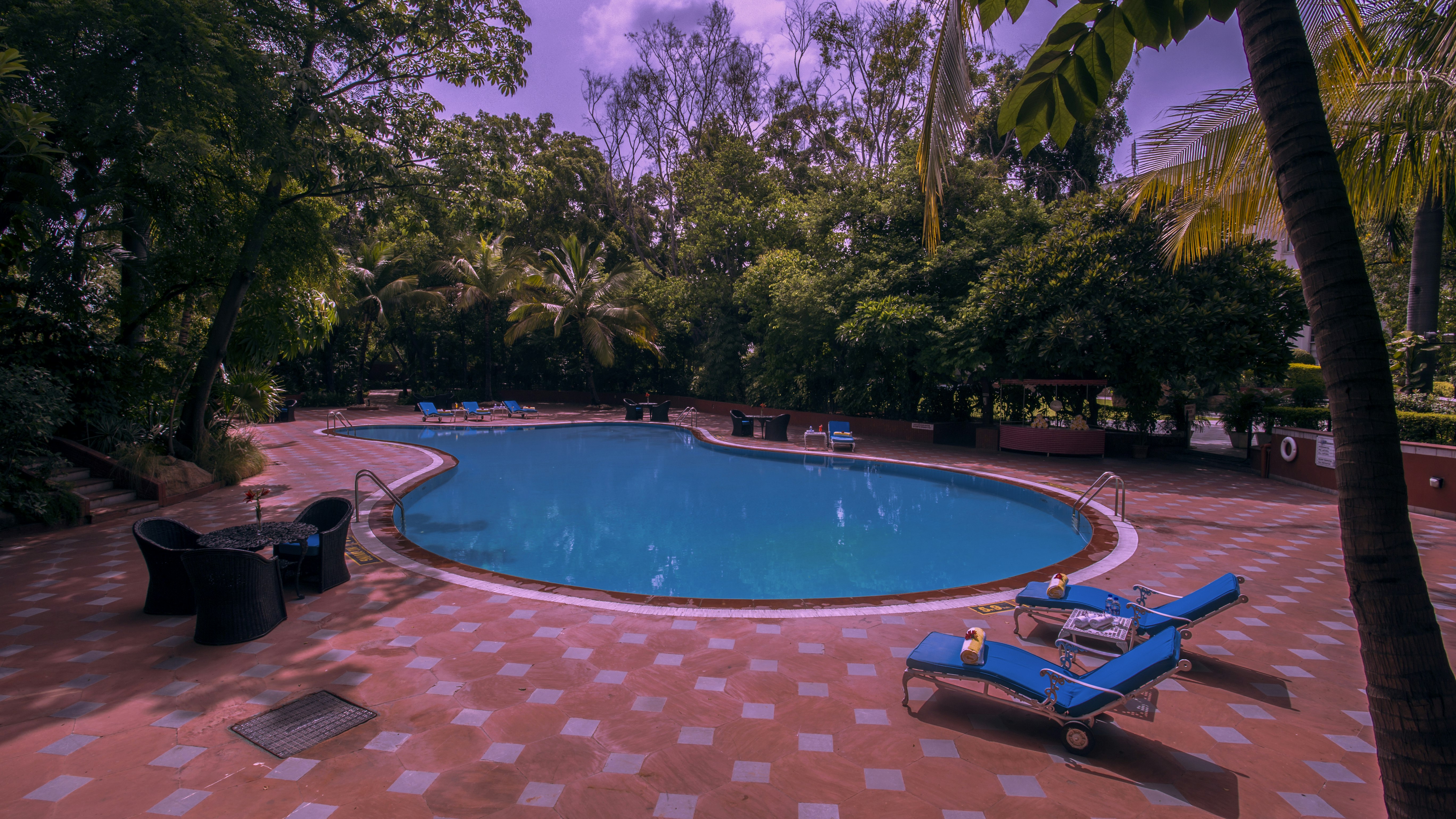 TAJ DECCAN 76/82