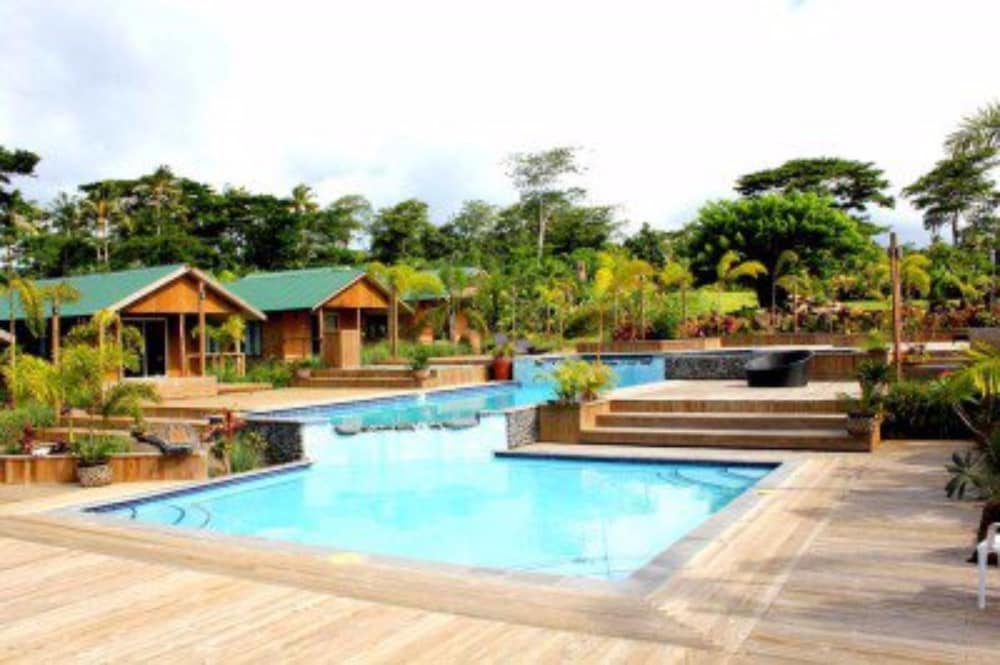 Orator Hotel Samoa 5/65