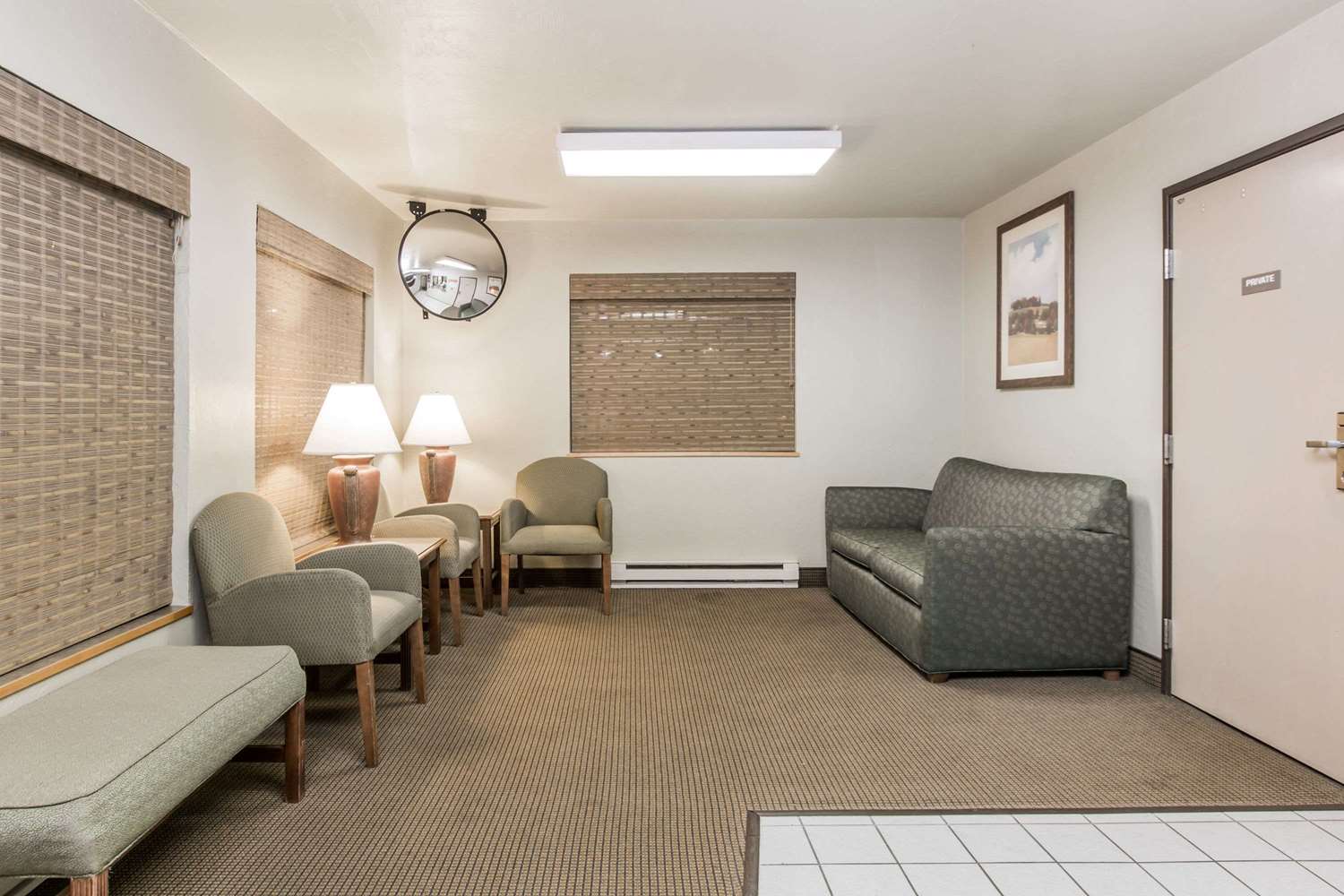 Super 8 By Wyndham Ketchikan 34/52