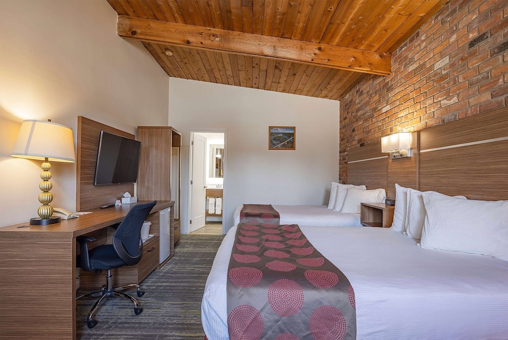 غرفة ديلوكس بسريرين كوين، Ramada by Wyndham 1000 Islands/Gananoque 8/10