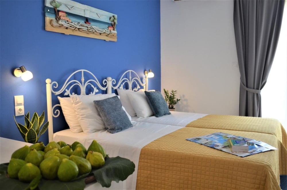 Kastro Hotel 30/50
