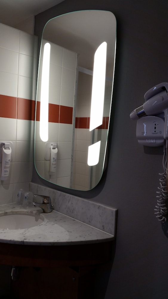 The Originals City Hotel Le Berry Bourges 58/58