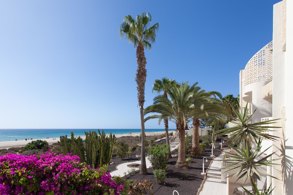 R2 Maryvent Beach Apartment 38/49