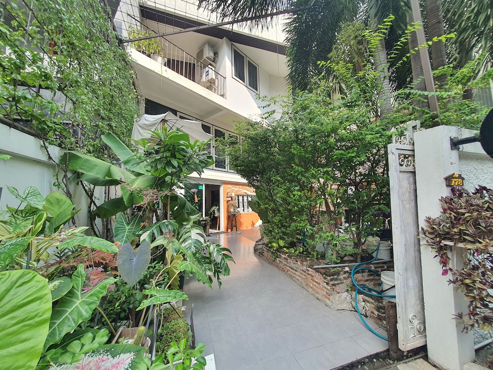 ホステル16 写真1