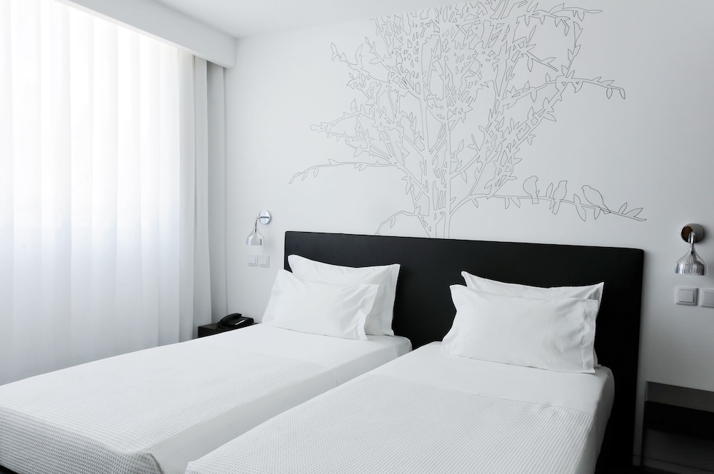 Open Village Sports Hotel Amp Spa Club 15/47
