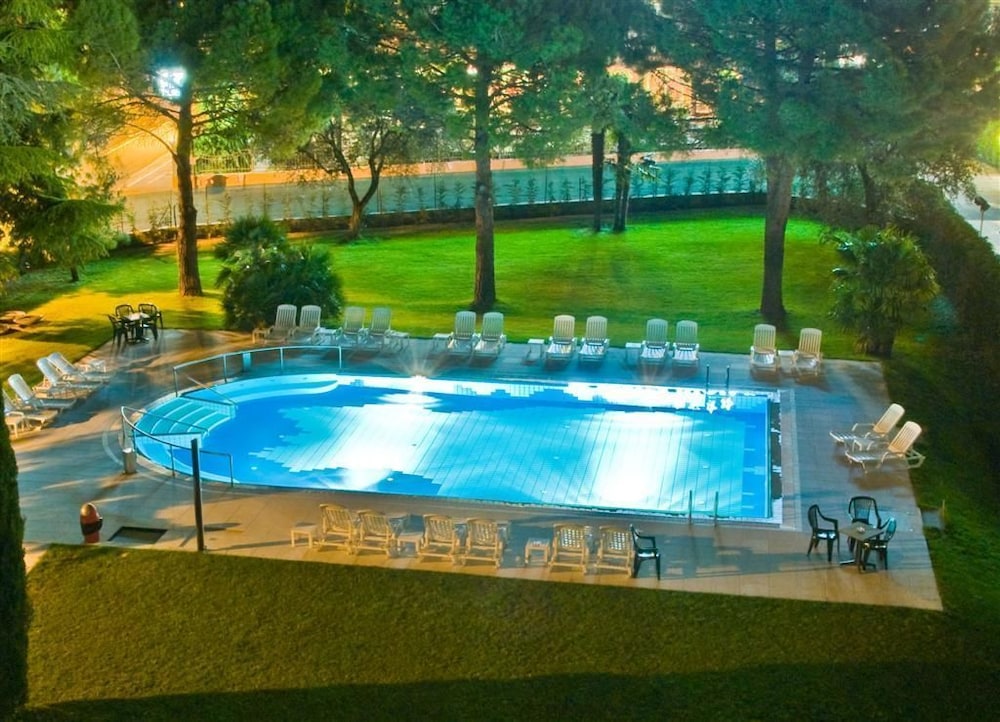 Albergo Gardesana 53/71