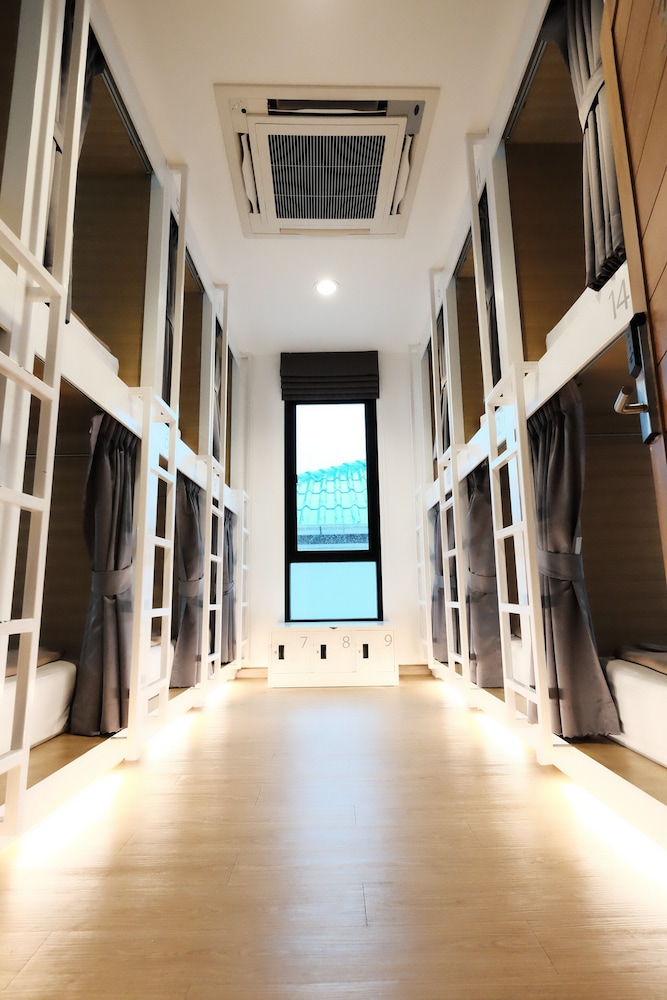 Wayha Hostel Don Mueang Airport 53/66