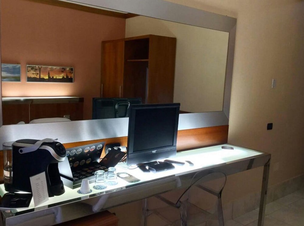 Hotel Artemide 31/36