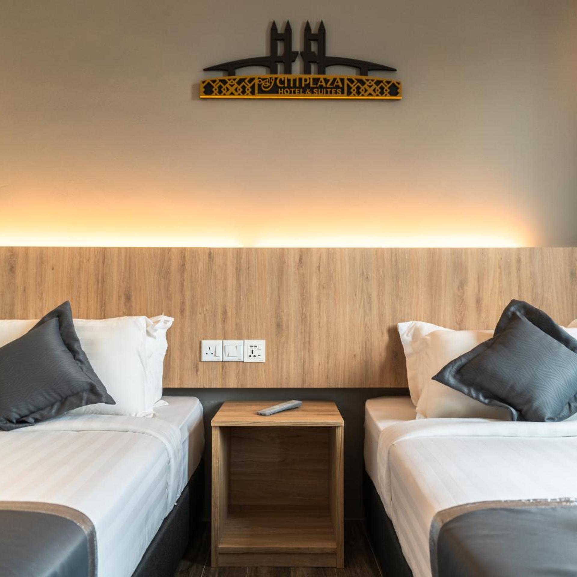 Citi Plaza Hotel & Suites 18/48