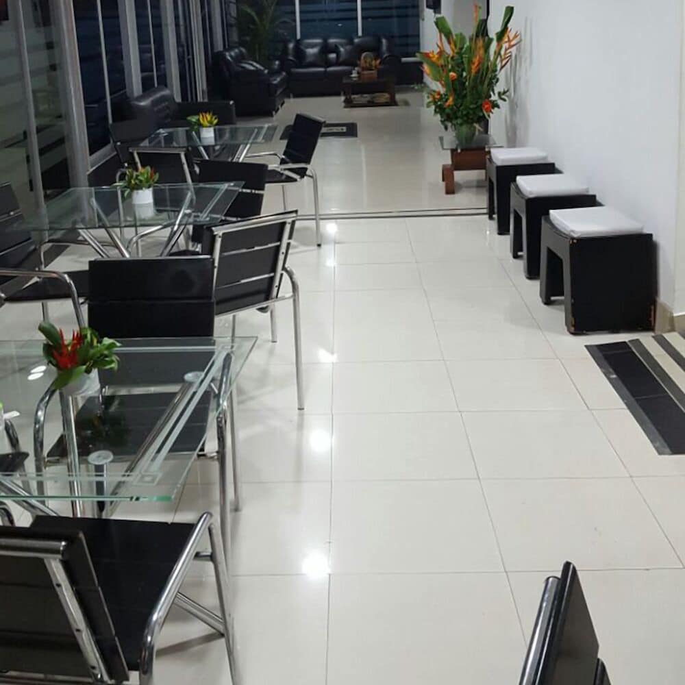 Hotel Santiago Plaza 16/20