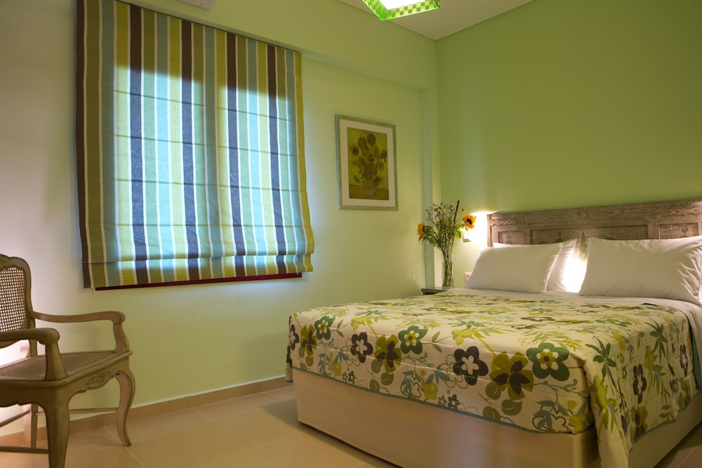 Exanthia Villas 15/50