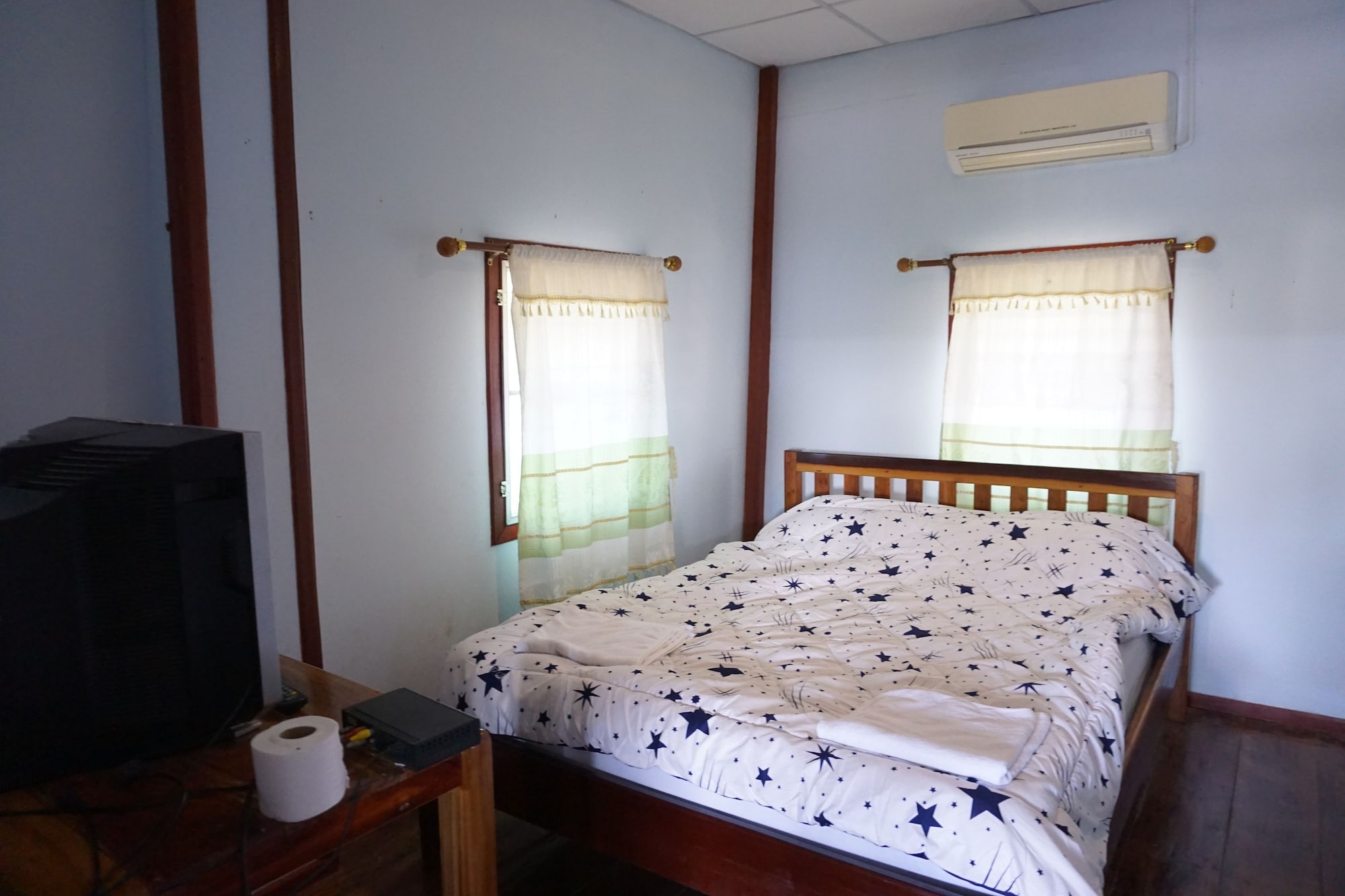 STANDARD, DOUBLE BED