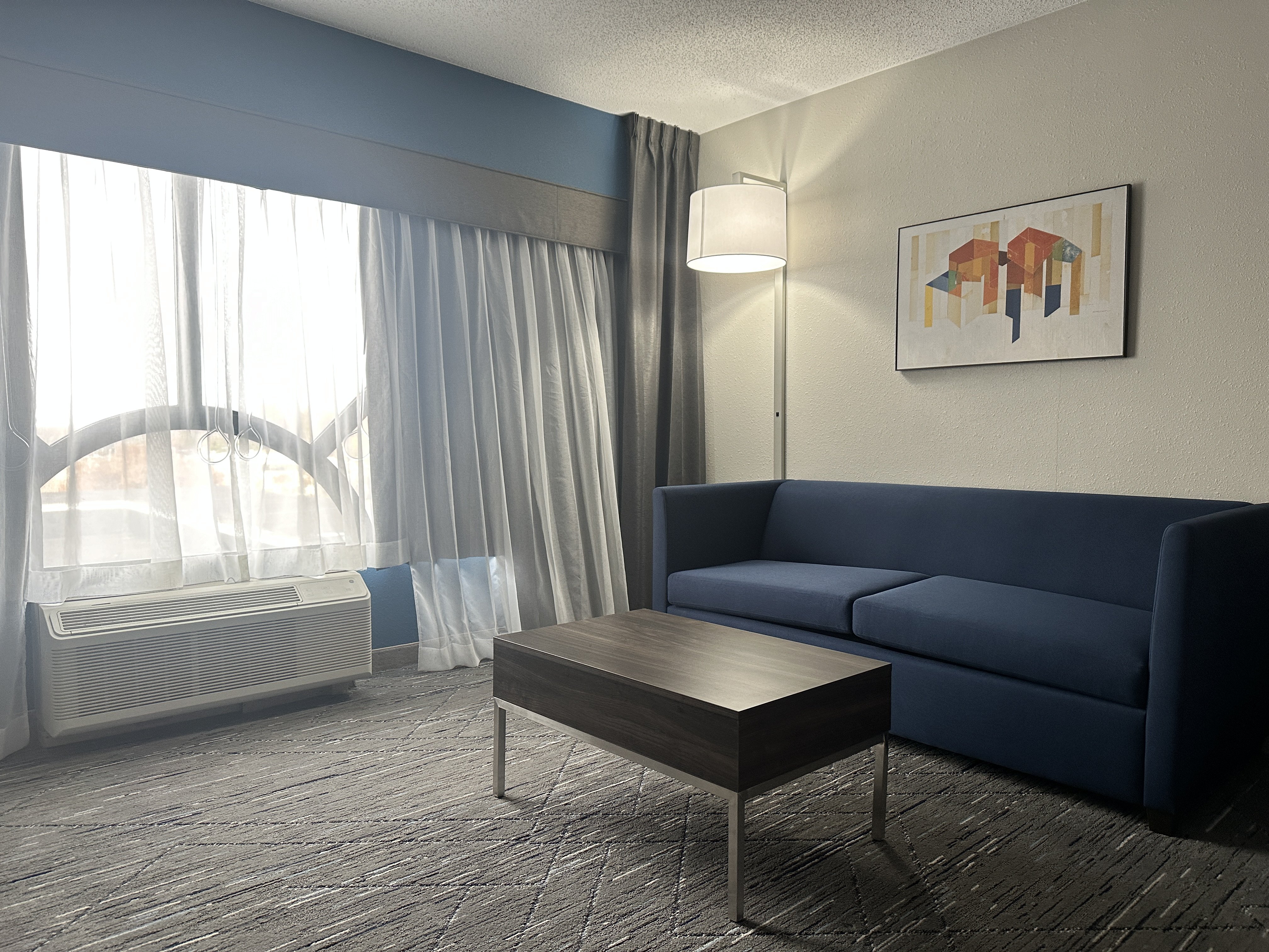 Holiday Inn Express Hotel Suites West Chester 55/76