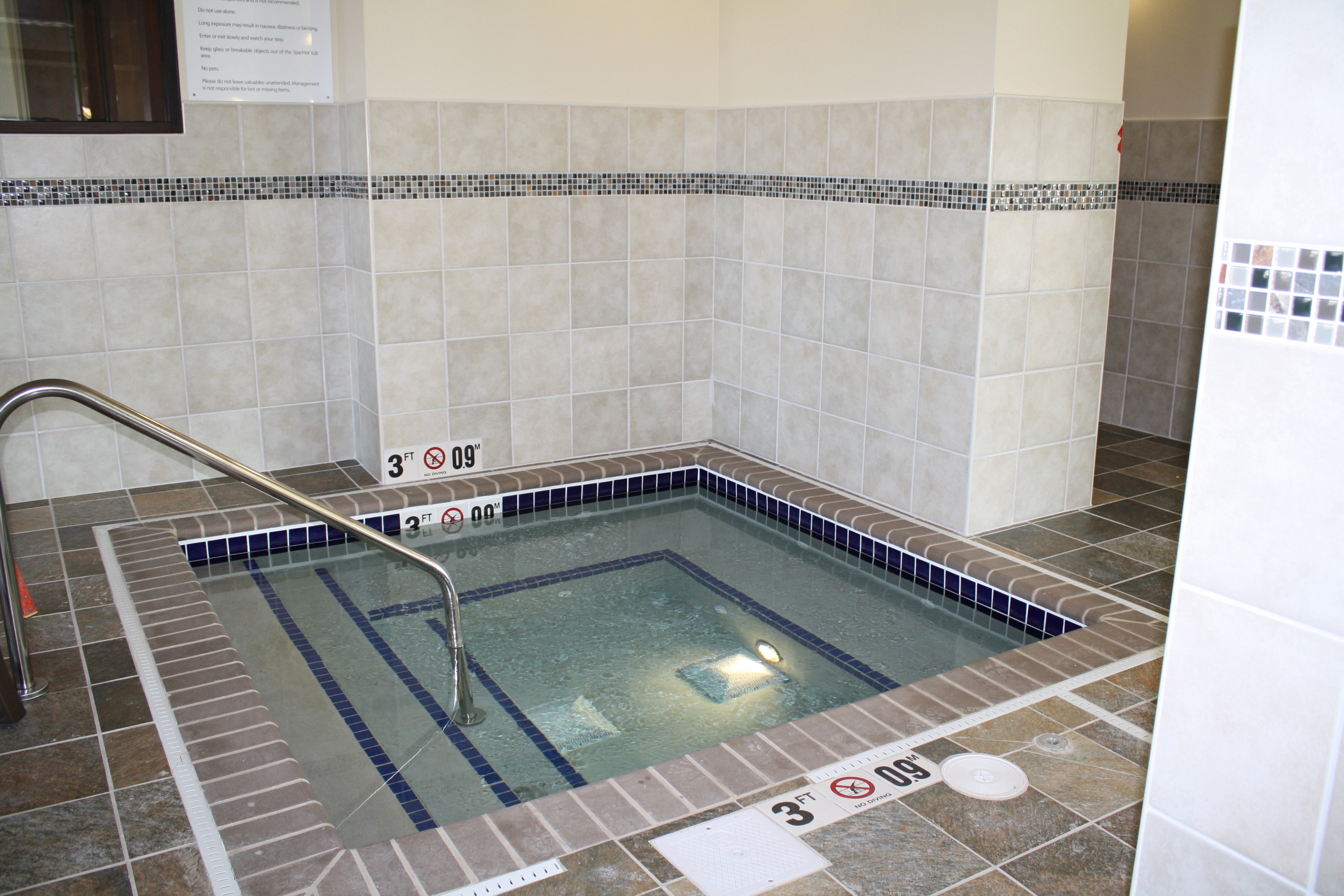 Holiday Inn Express And Suites Sioux Falls Sw 28/61