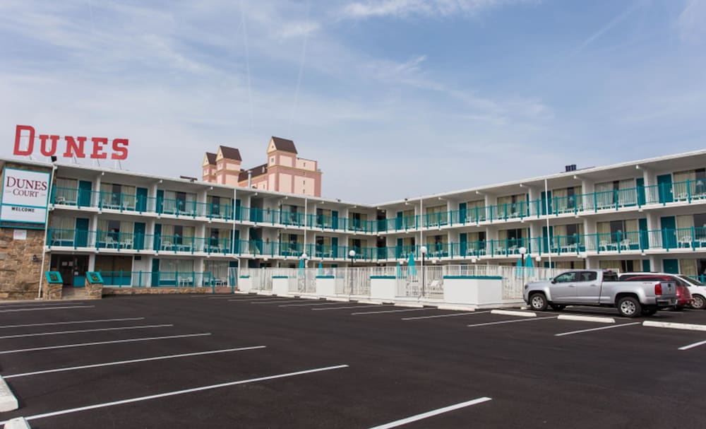 The Dunes Motel 11/40