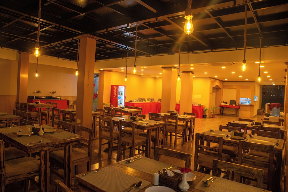 Majheri Resort and Spa 44/50