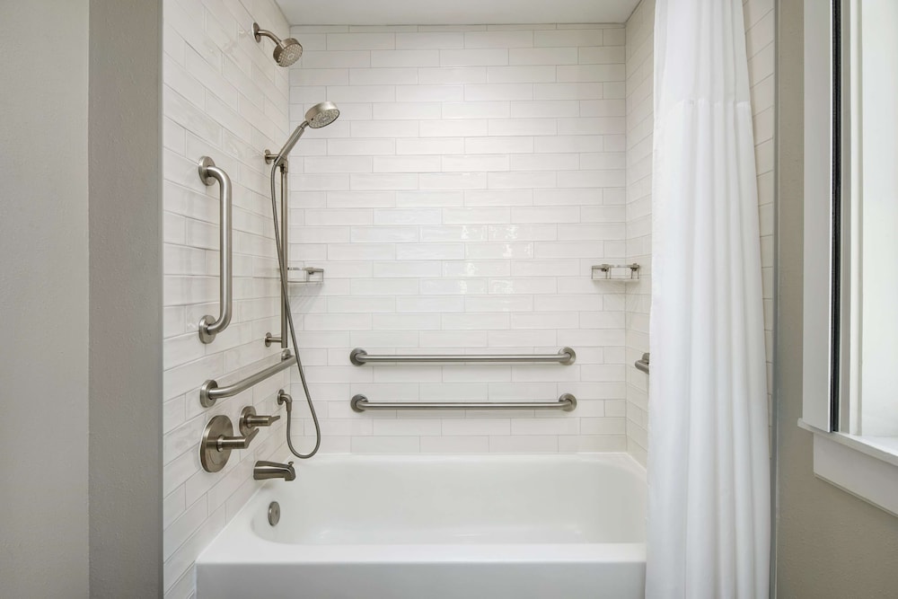 Room, Double/Double, Accessible