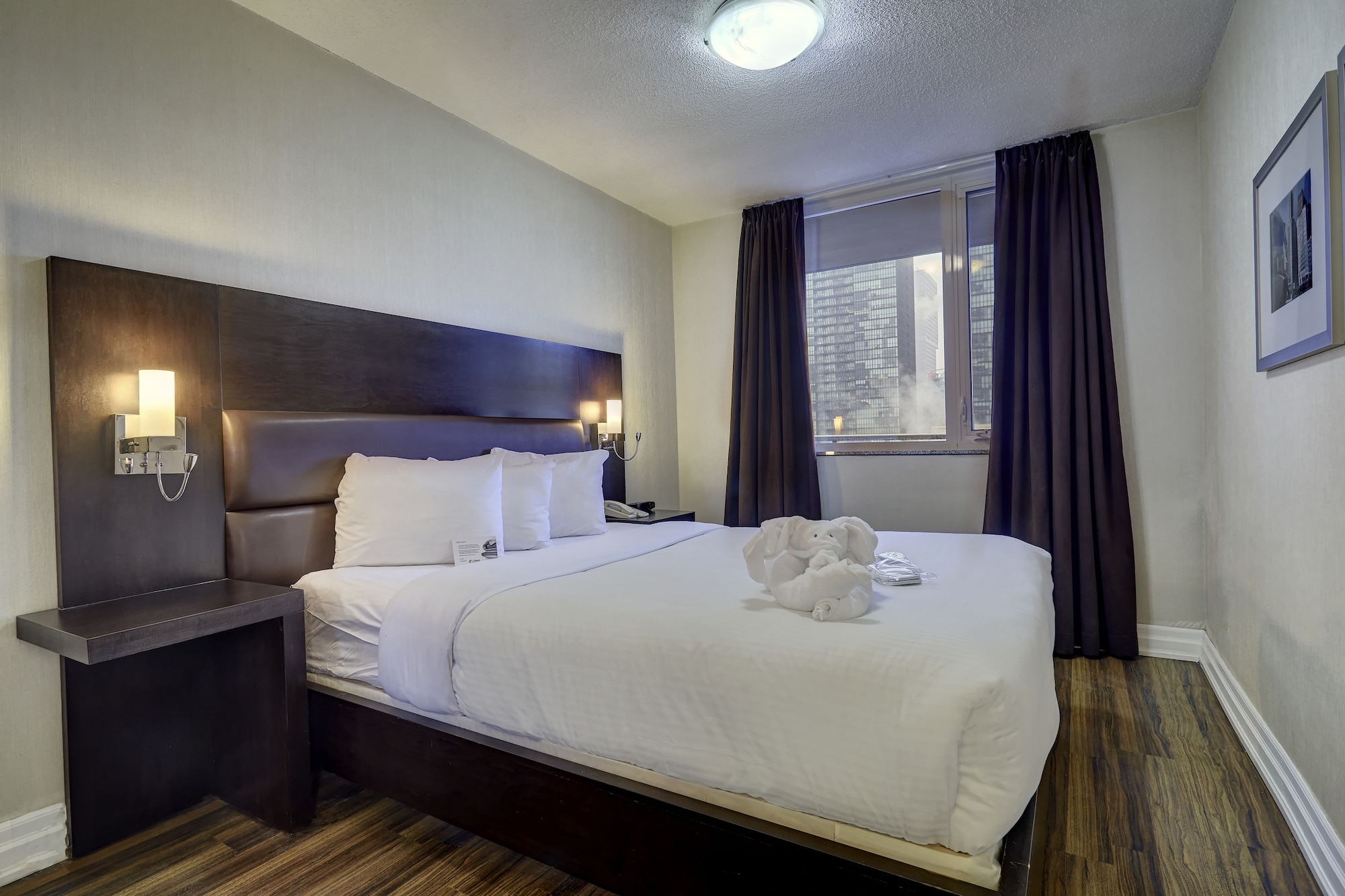 1 BEDROOM, DELUXE, SUITE