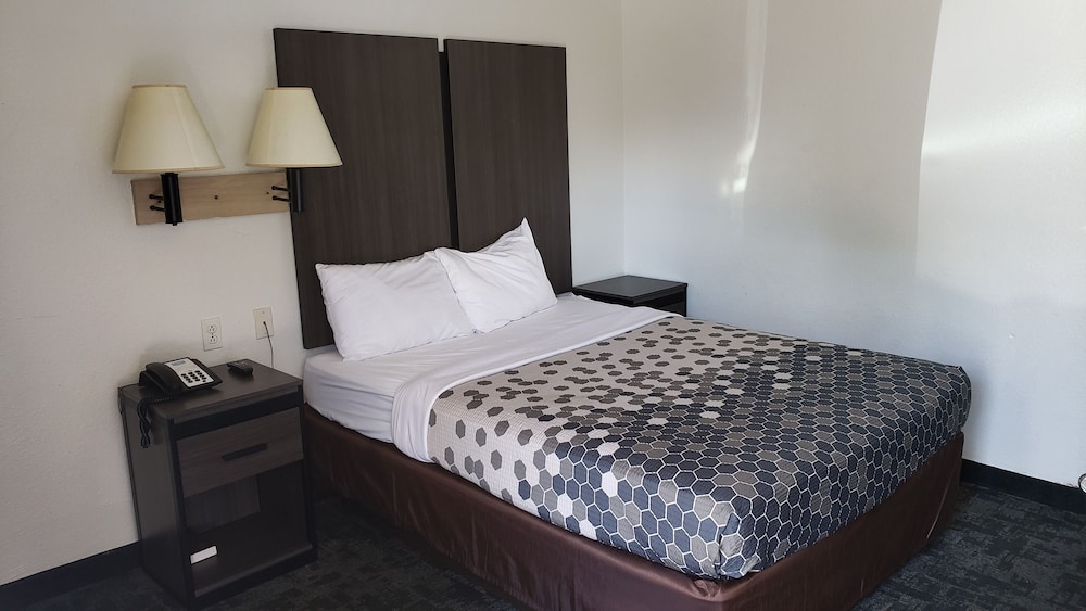 Motel6 Jonesboro, AR 13/37