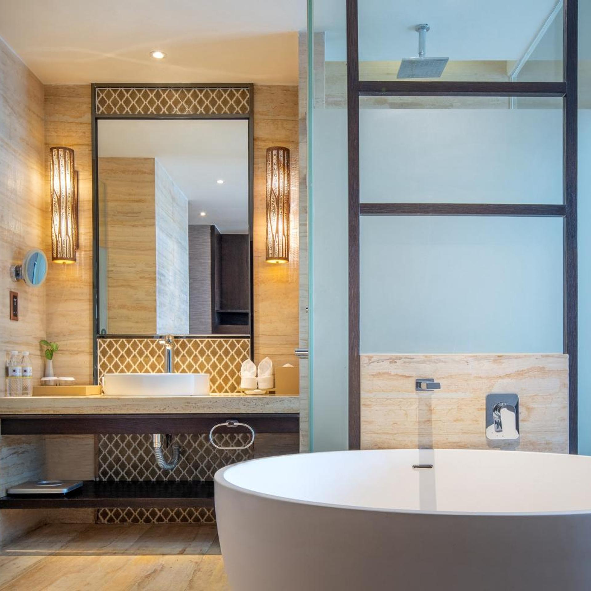 Mangrove Tree Resort World - Queen Palm 25/26