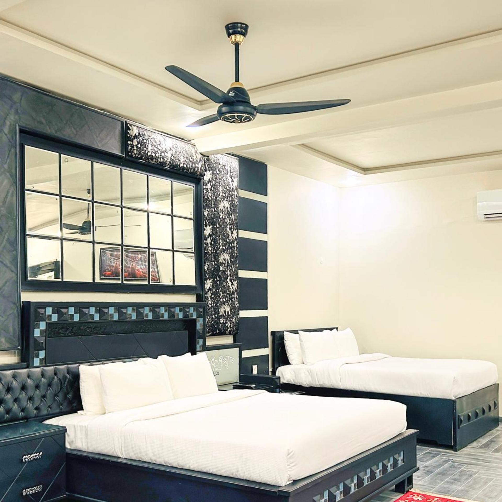 Hotel One University Sukkur 26/65