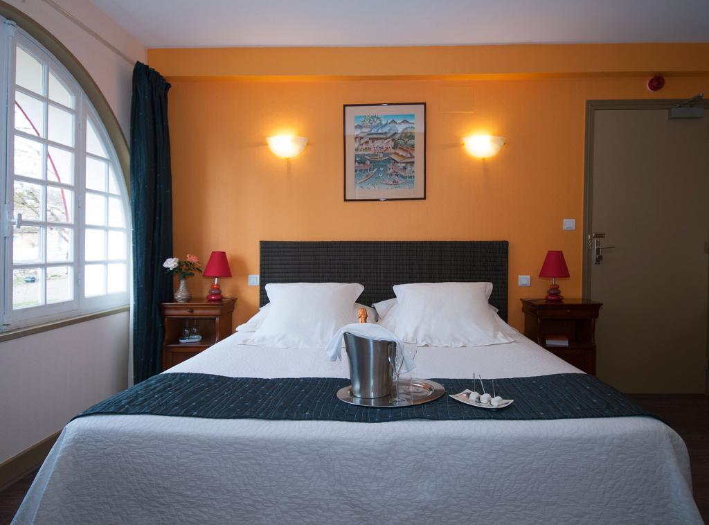 HOTEL LE COQ HARDI 6/51