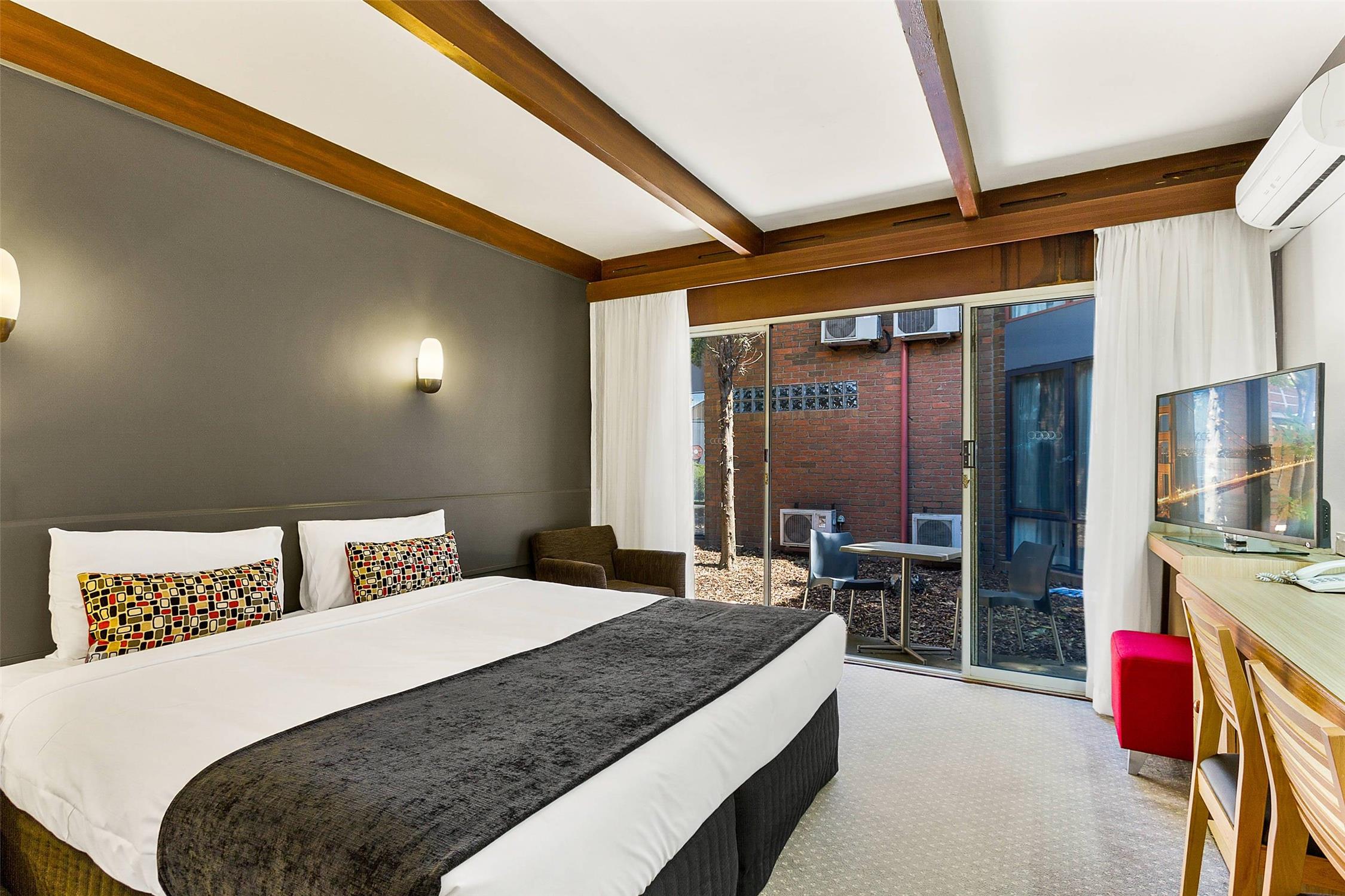 Quality Inn & Suites Traralgon 8/22
