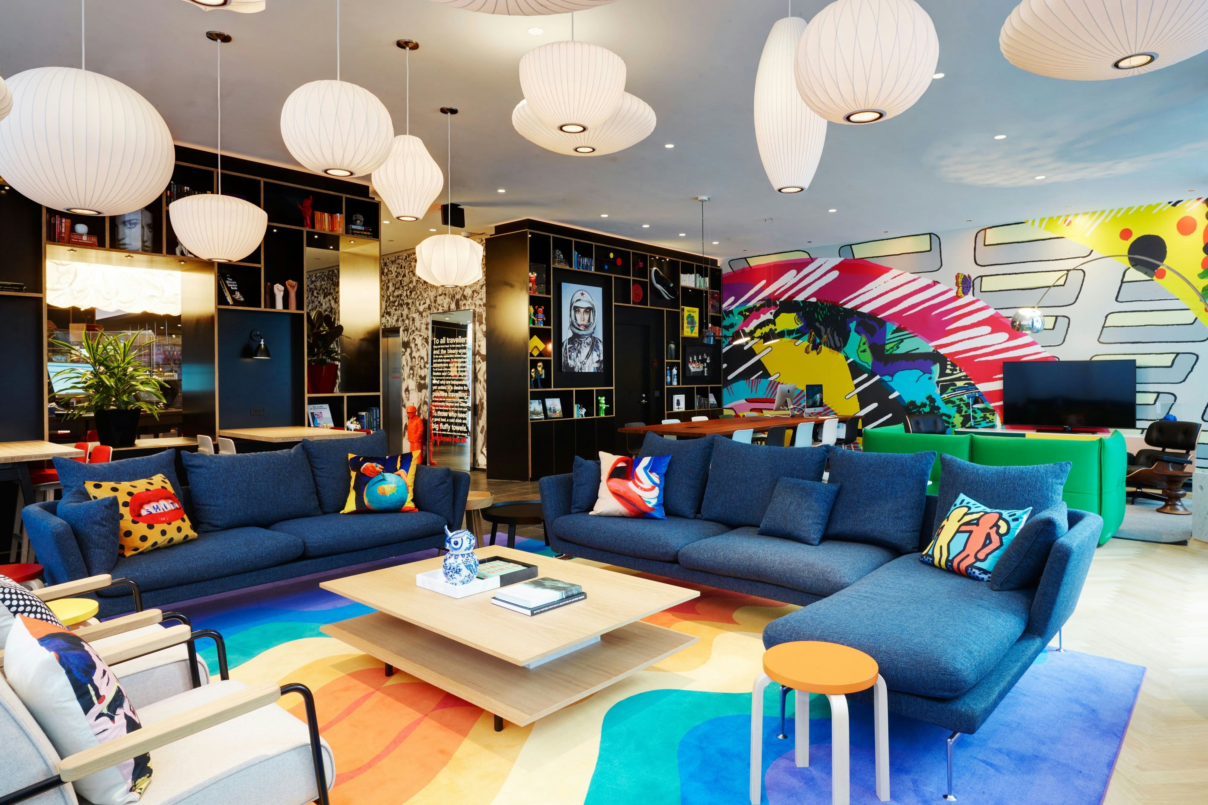 citizenM Washington DC hotel 8/43