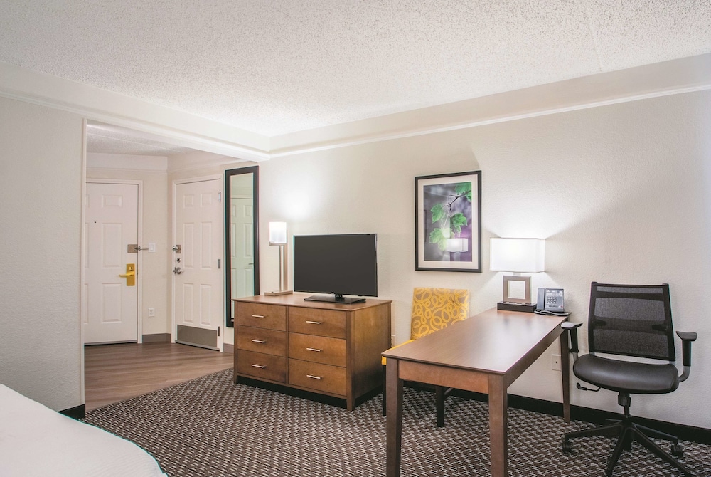 La Quinta Inns & Suites by Wyndham Orem University Pwy/Provo 37/57