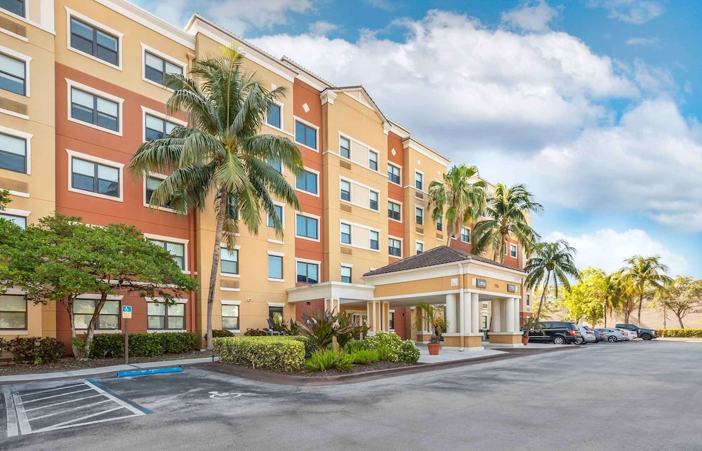 Extended Stay America Miami Airport Doral 25th St 48/56