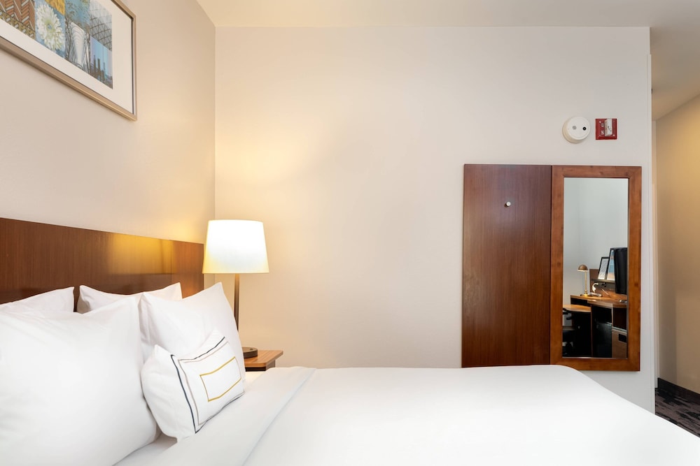 Fairfield Inn & Suites Savannah Airport 12/49