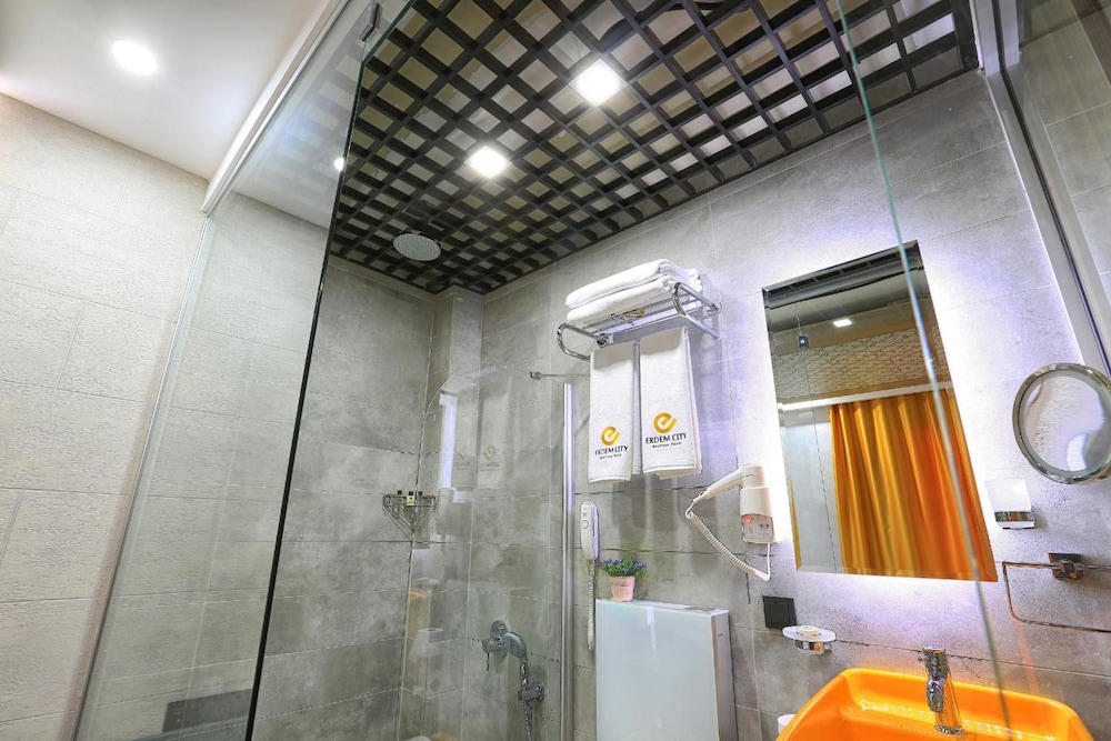 Erdem City Hotel 45/50