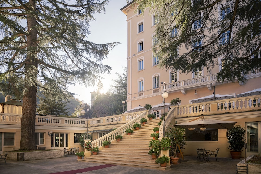 Hotel Helvetia Thermal Spa 3/50