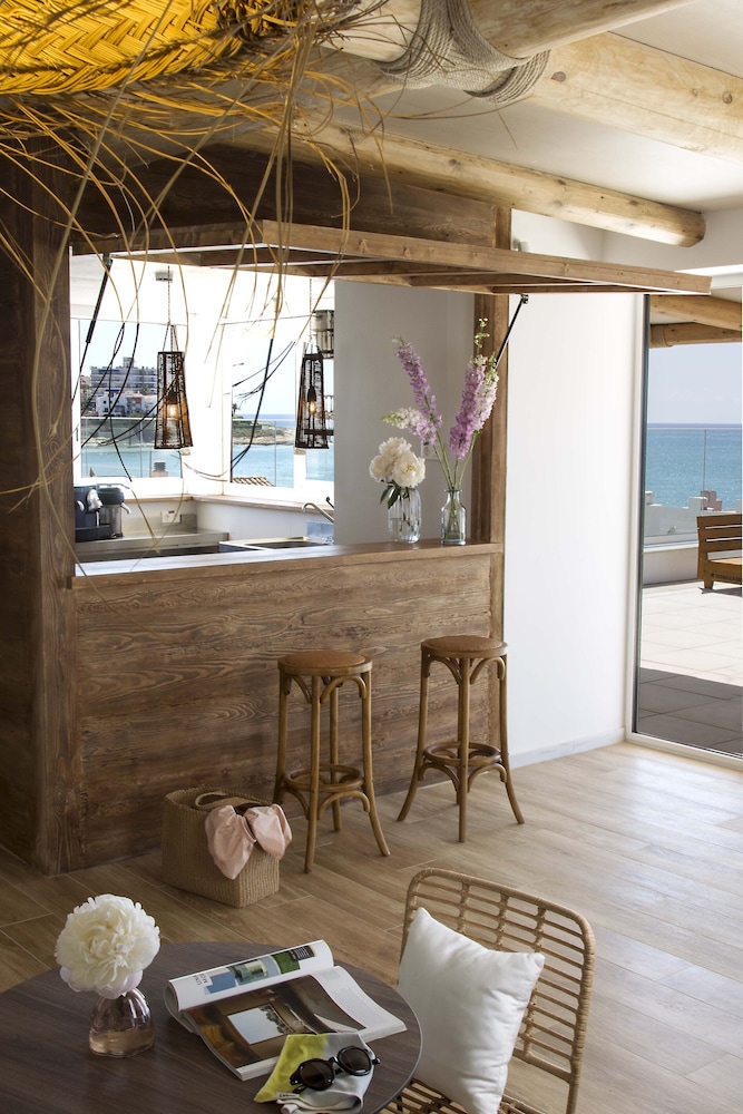 May Altafulla Beach Boutique 29/40