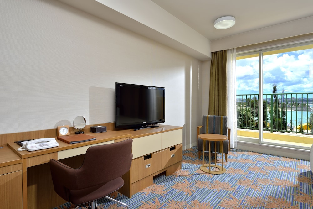 Vessel Hotel Campana Okinawa 59/69