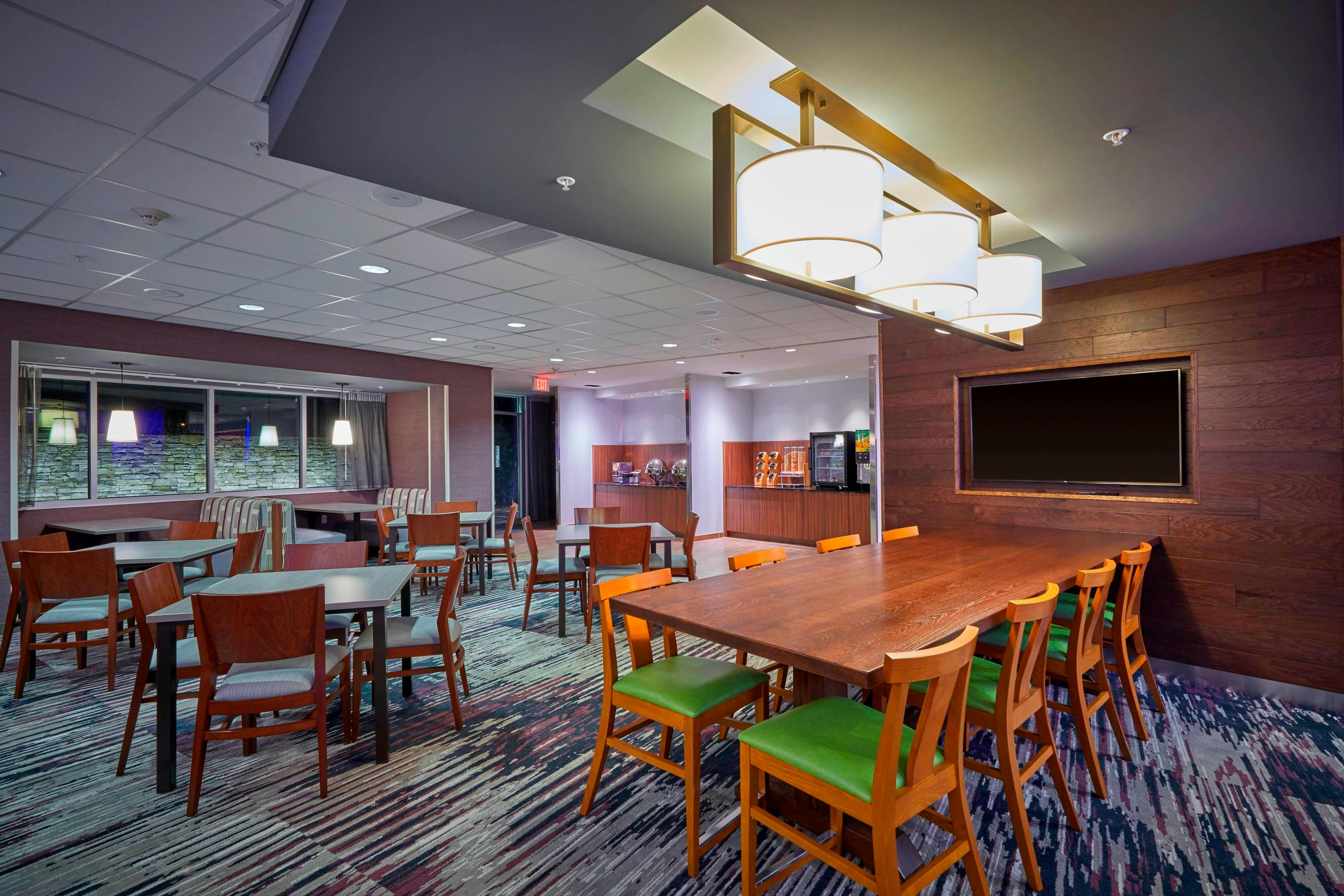 Fairfield Inn And Suites Grand Mound Centralia 11/12