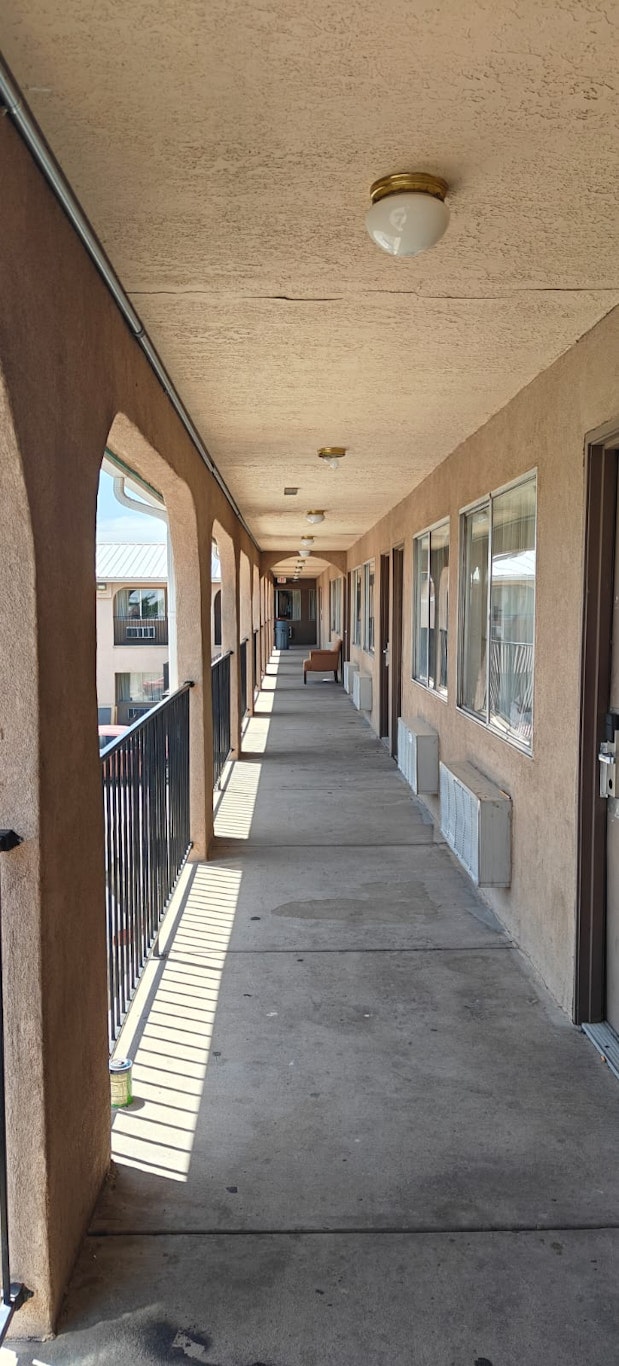 Albuquerque Inn Near Airport I 40 26/34