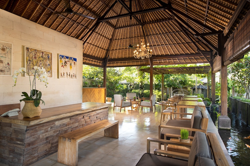 Villa Kayu Lama 3/50