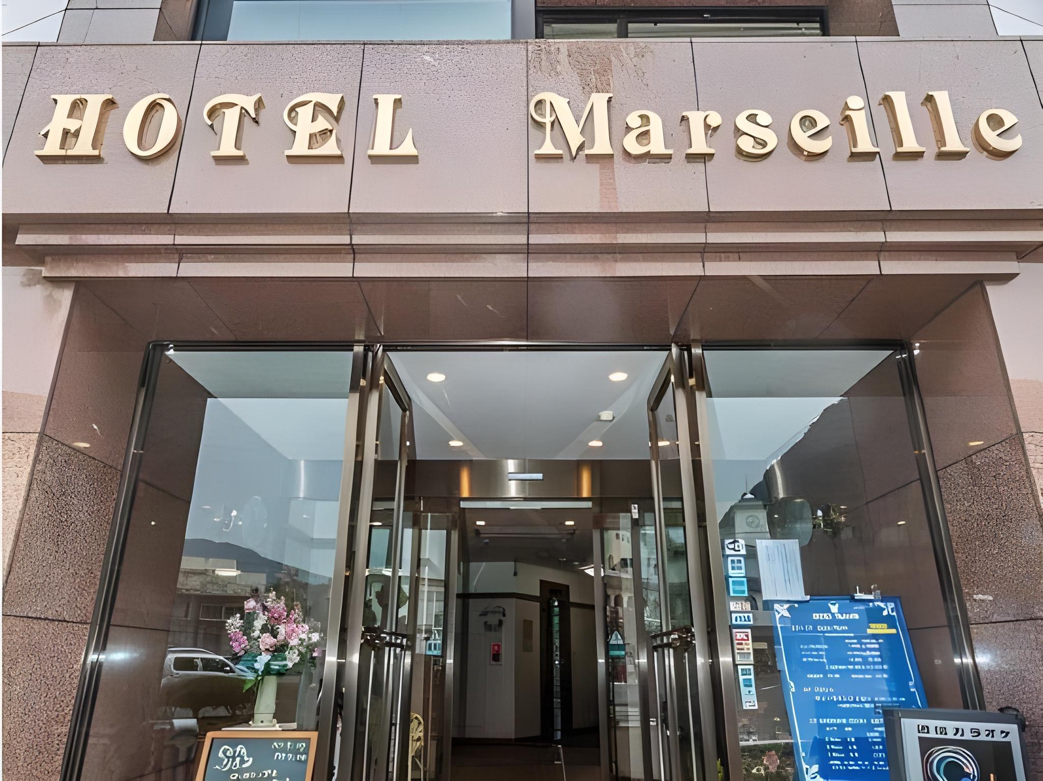 Hotel Marseille 1/17