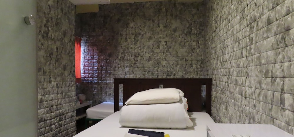 Sophiearth Hostel 48/73