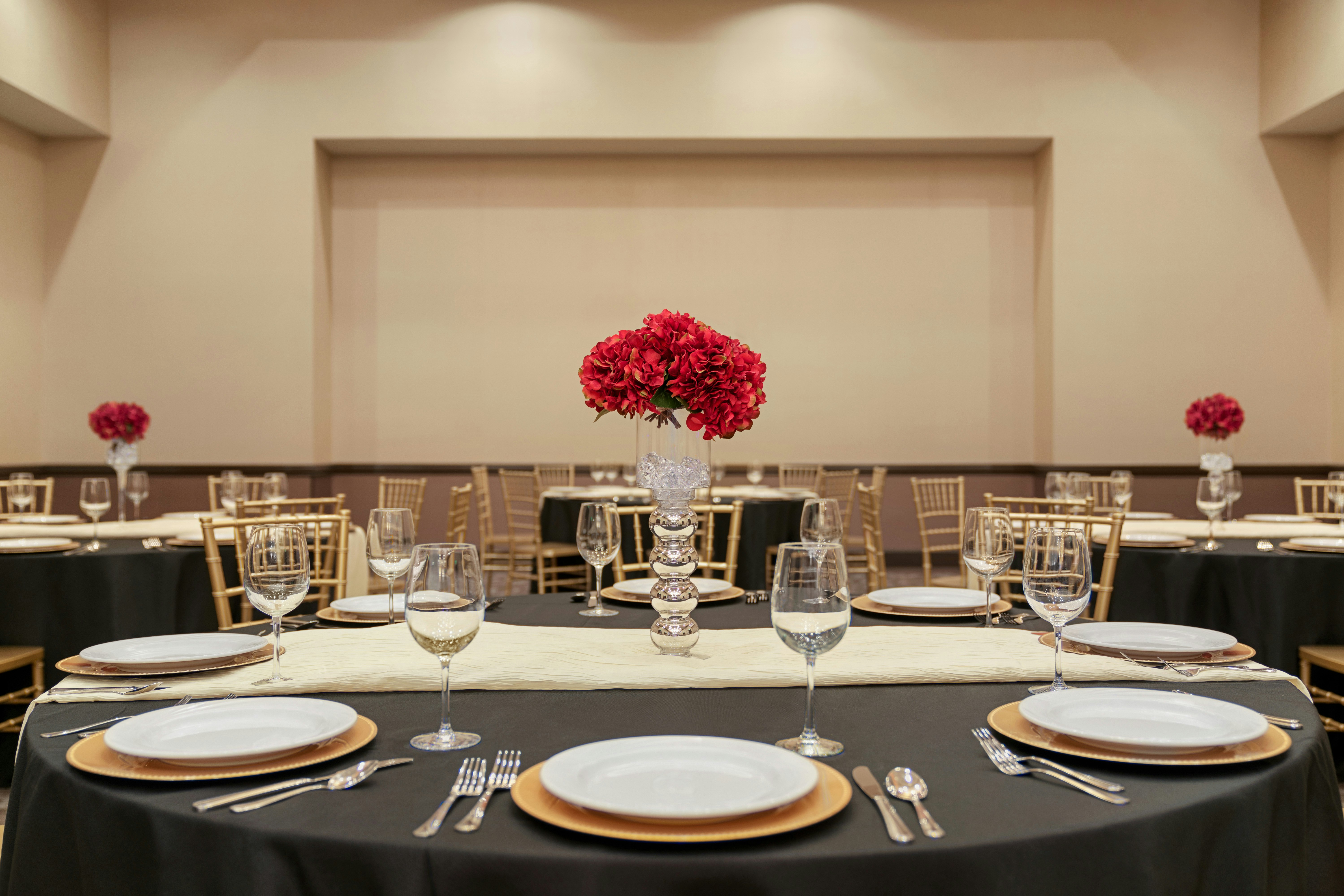 Embassy Suites by Hilton Salt Lake West Valley City 58/80