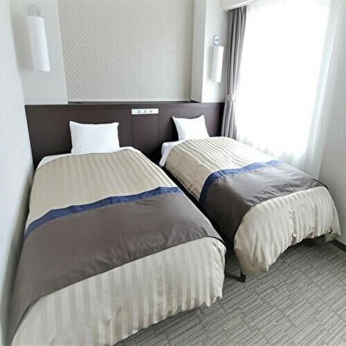 Kochi Hotel 13/42