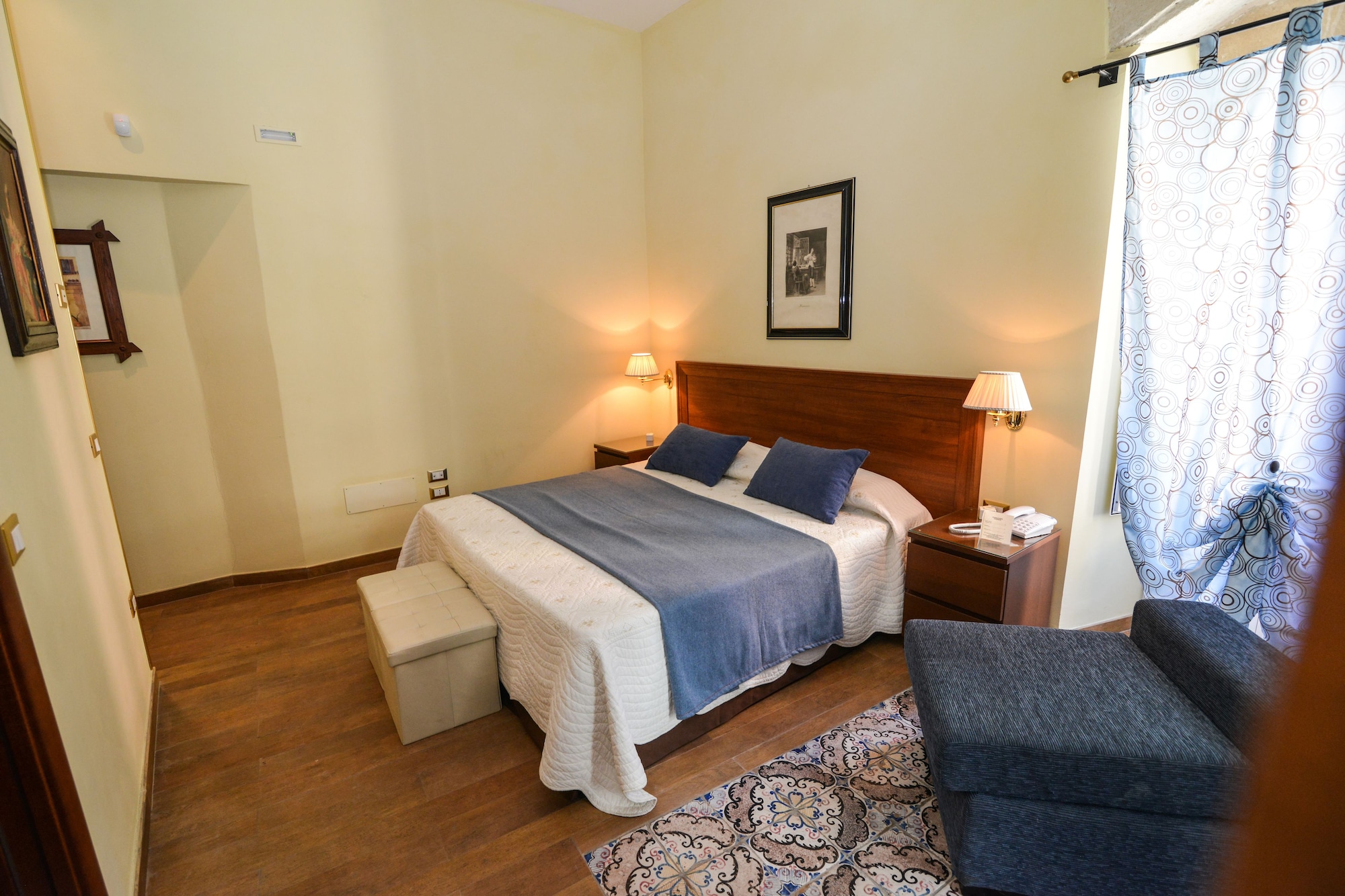 rooms