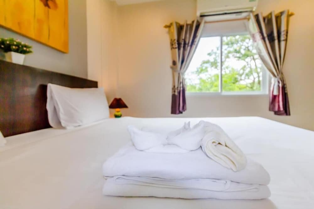 Baan Yuyen Karon Guesthouse 37/76