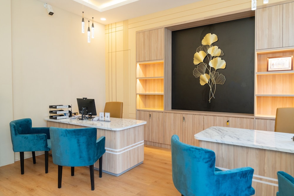 85 Soho Hotel & Serviced Apartment 40/50