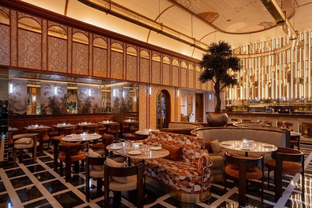 Marly Boutique Hotel 57/63